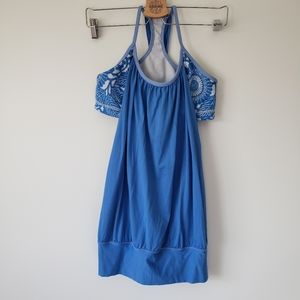 Lululemon Practice Freely Tank top built in Y Bra